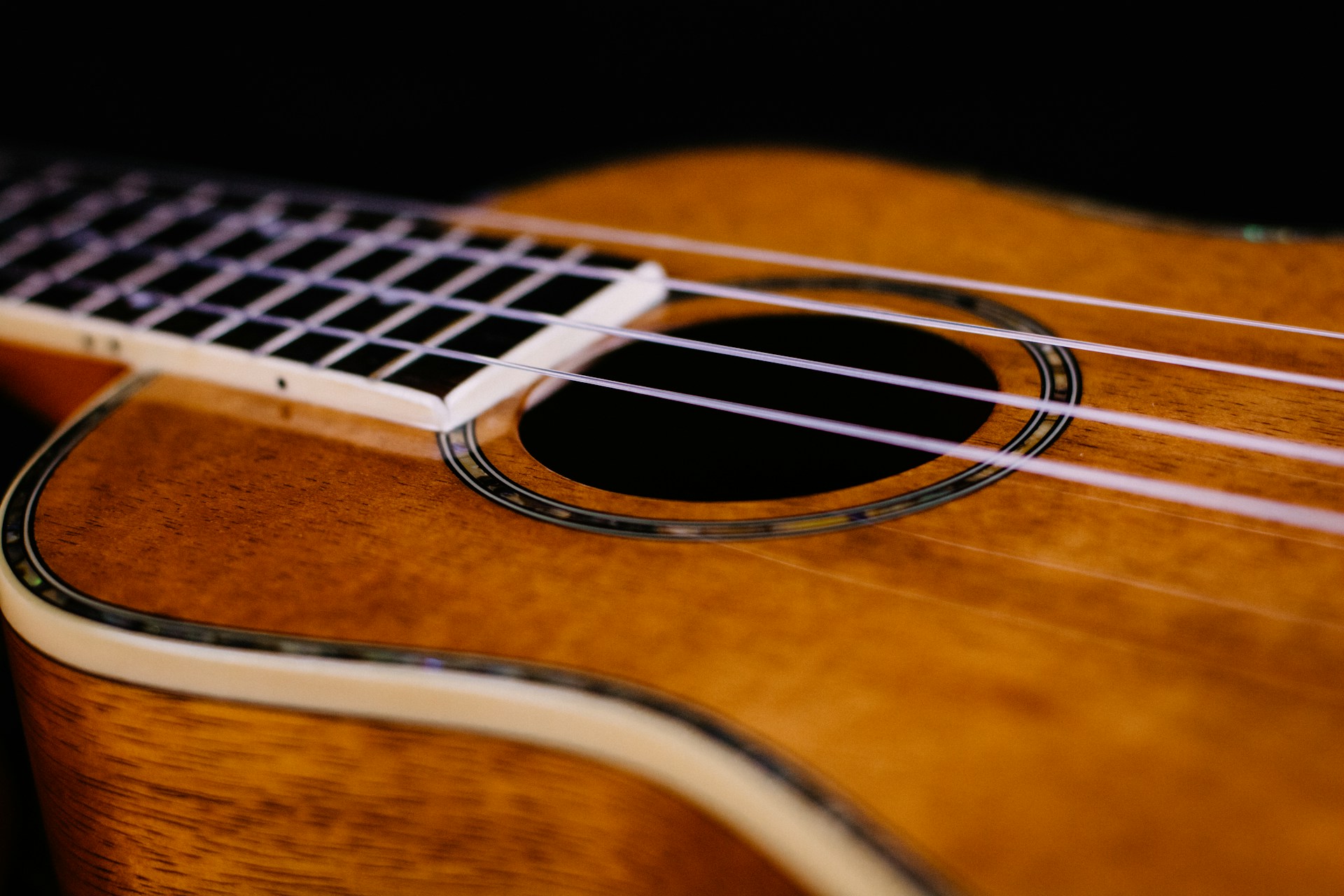 samuel-ramos-CG6T_i-CBRQ-unsplash